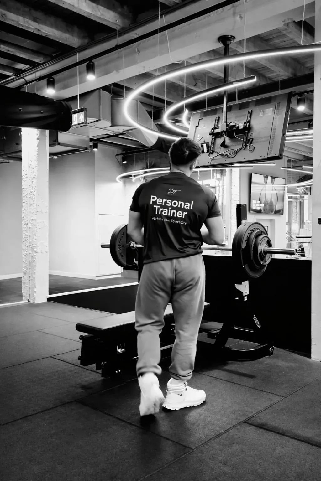 Trainer